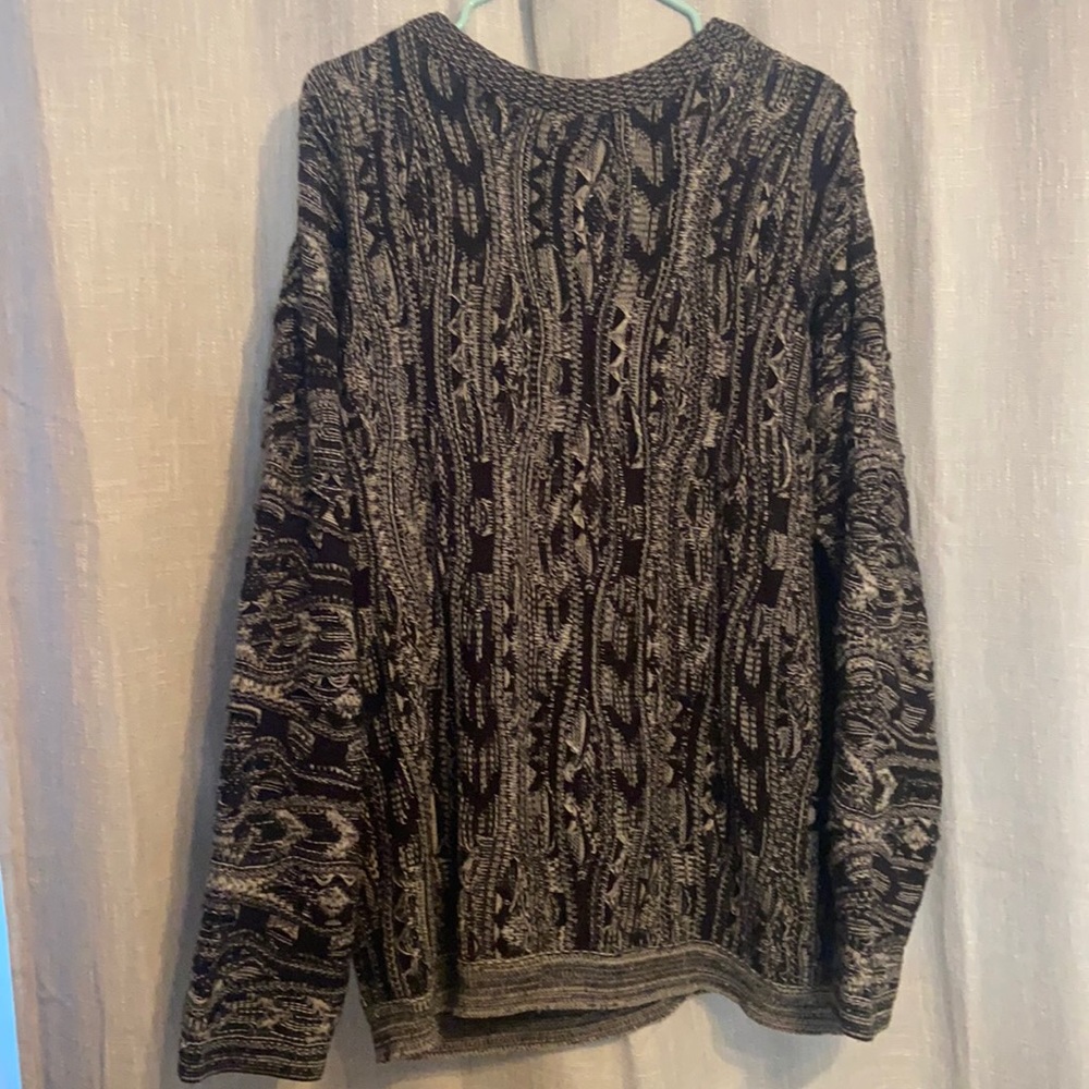 COOGI XL knitted sweater
